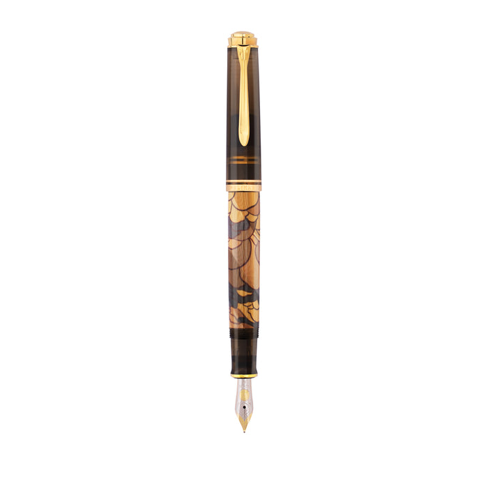 Pelikan Souverän M600 Art Collection Georg Tippel fountain pen with gold accents and detailed design, close-up view of the pen's body.