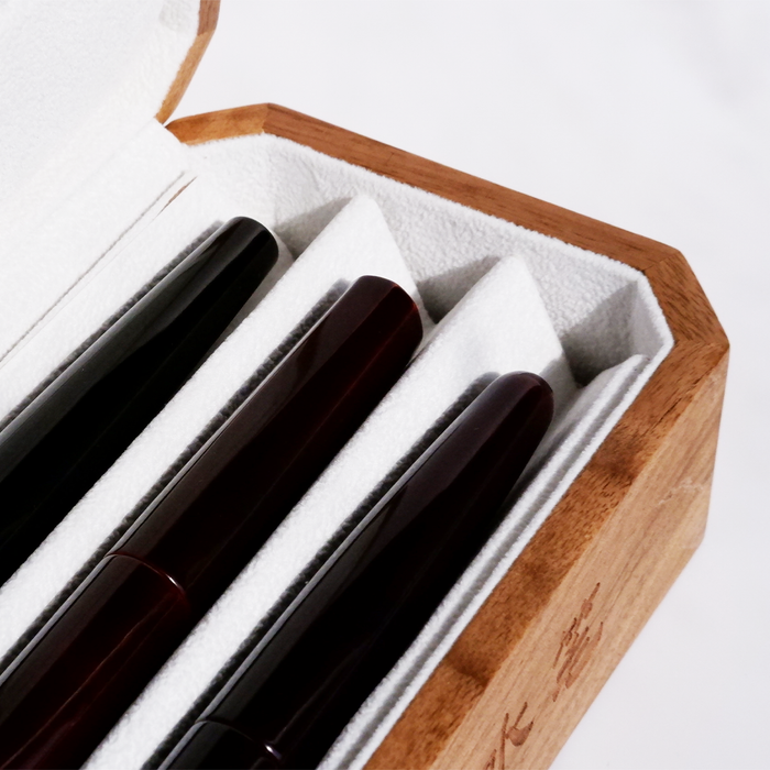 Cathay - Wooden Pen Box - Papier Plume