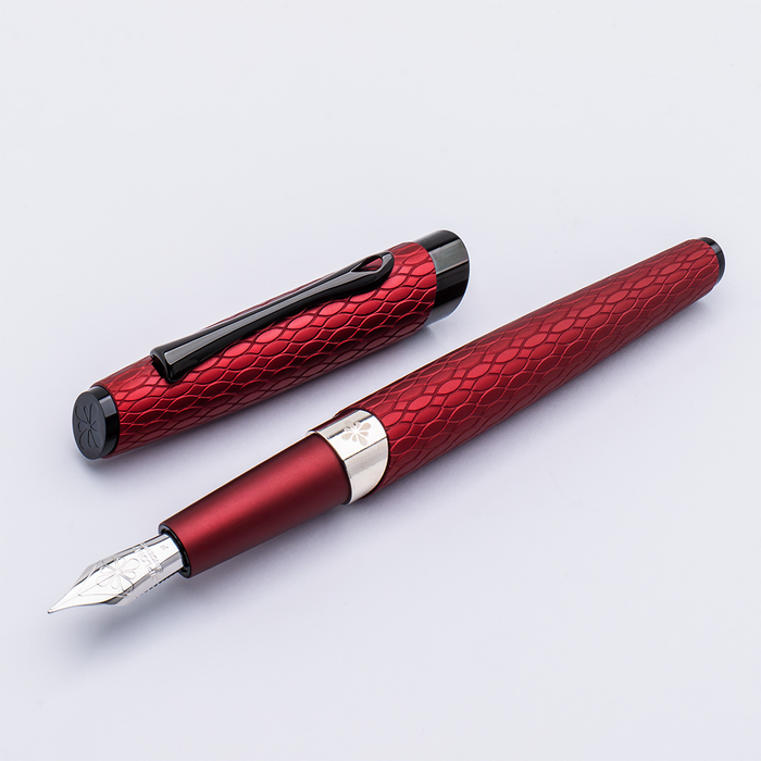 Diplomat - Cobra - Fountain Pen -  Burgundy Red
