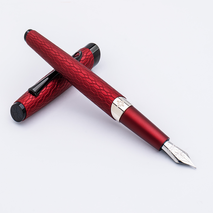 Diplomat - Cobra - Fountain Pen -  Burgundy Red