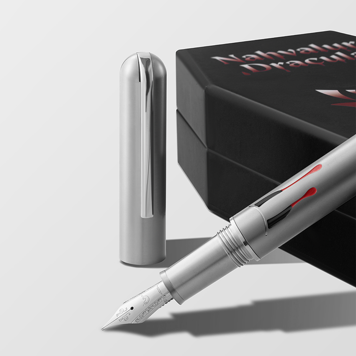 Nahvalur - Dracula - Fountain Pen - Papier Plume