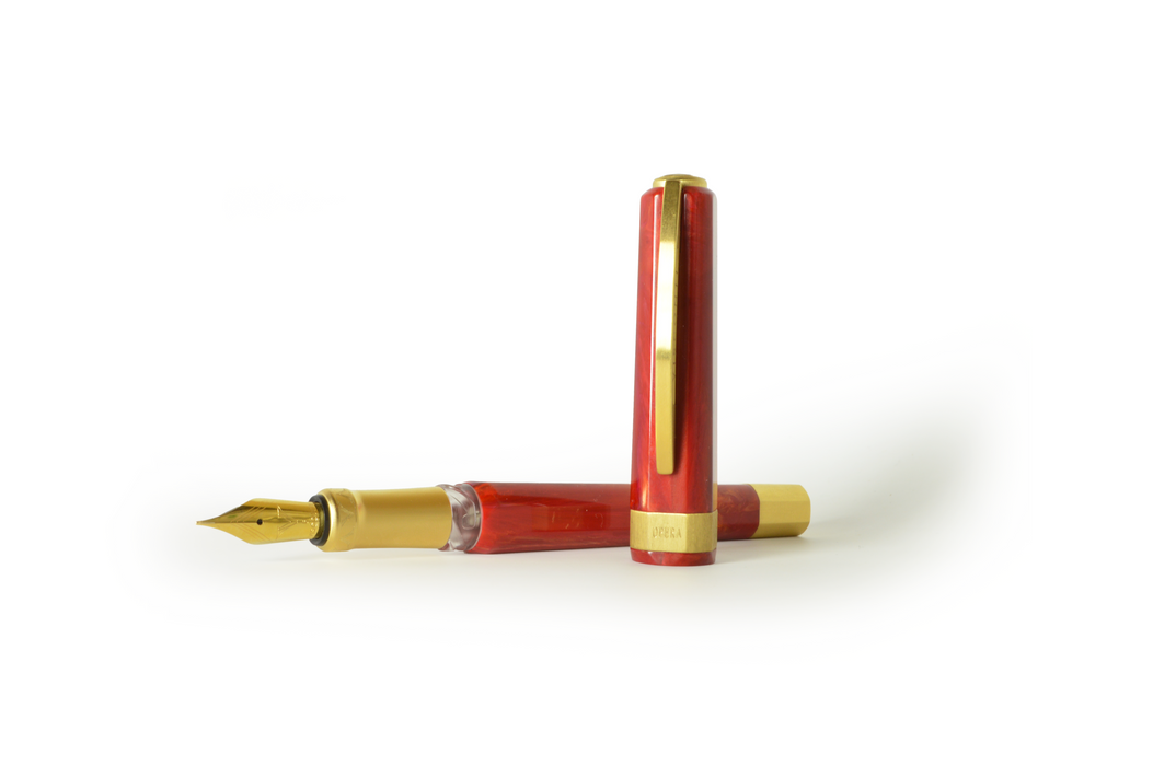 Visconti - Opera Gold Red - Fountain Pen