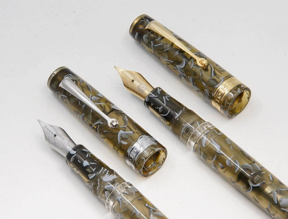 Armando Simoni Club - Studio Fountain Pen - Green Guatemala Gold Trim - Papier Plume