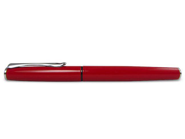 Diplomat - Esteem Red Lacquer - Fountain Pen - Papier Plume