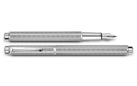 Caran D'Ache Platinum-Coated Ecridor Chevron fountain pen with a sleek chevron design and platinum finish, close-up detail image