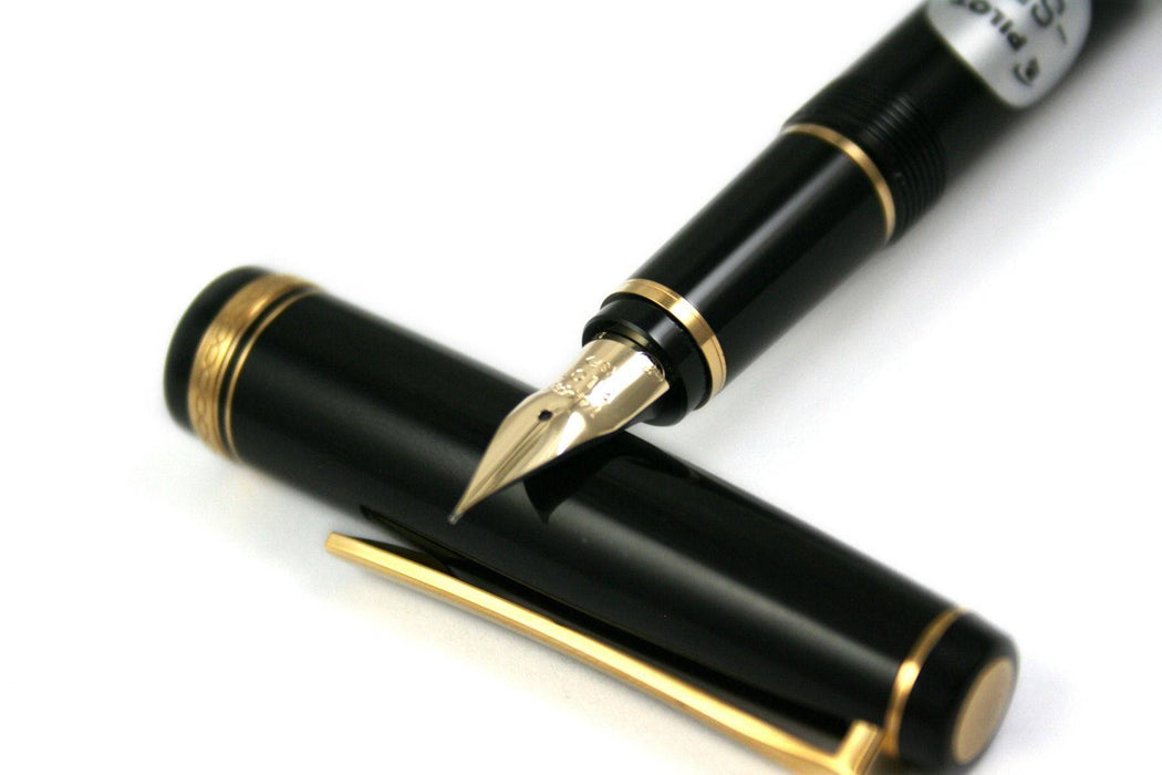 Pilot - Falcon - Black/Gold - Fountain Pen