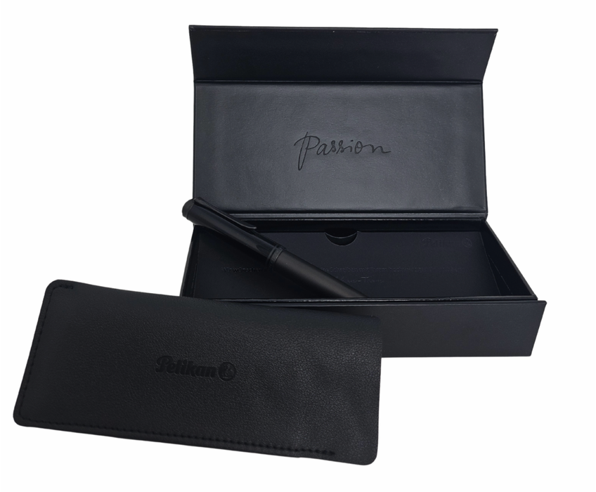 Pelikan Souverän M809 black matte fountain pen with gold accents and clip, showcasing its sleek, sophisticated design.
